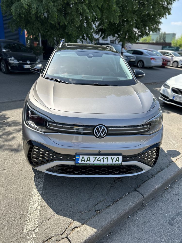 Продам автомобіль VOLKSWAGEN ID.6 CROZZ  Prime 2021рік!