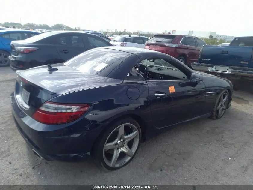 Бампер Mercedes SLK-Class R 172 розборка шрот