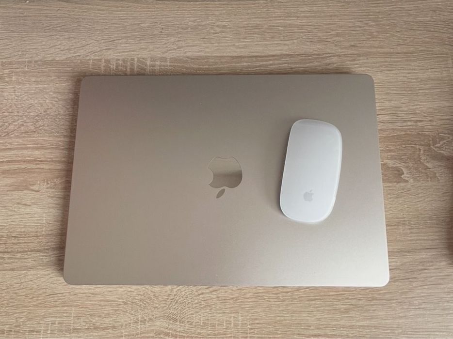 Macbook Air M2 15” 256Gb + MAGIC MOUSE