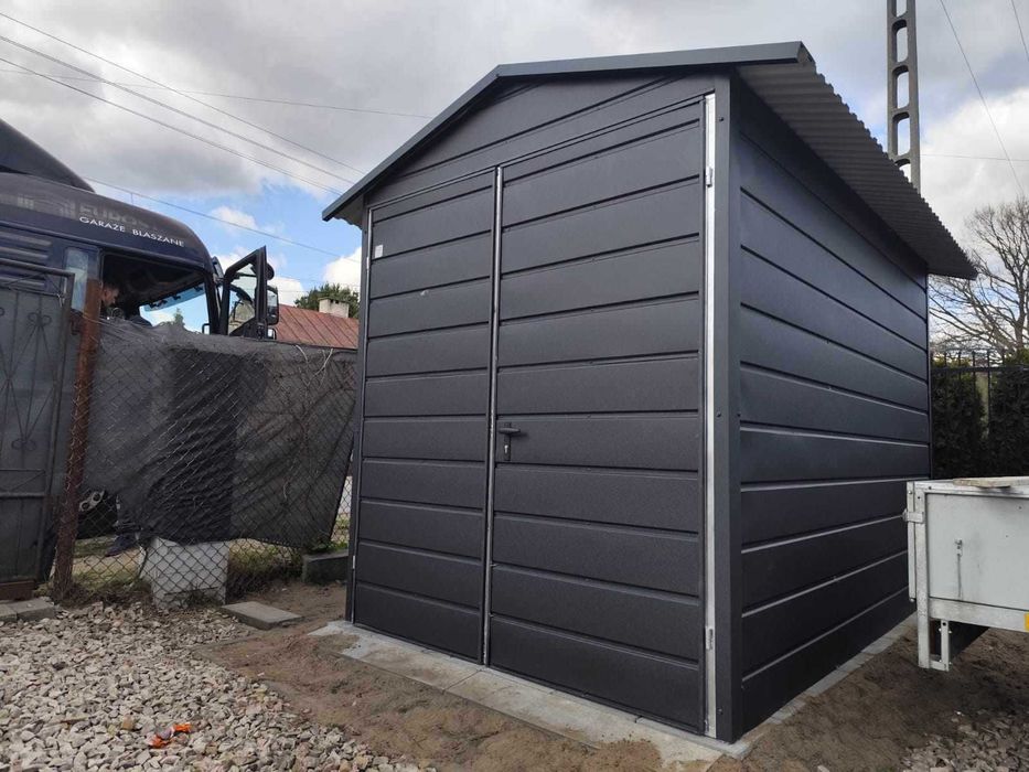 Wiatka Narzędziowa Złoty Dąb|Schowek Narzędziowy|Wiata ogród–Maj-Blach