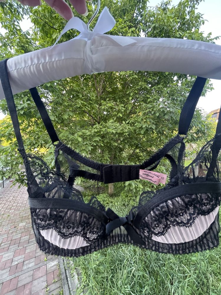 Белье Agent Provocateur ( пояс и бюстгалтер)