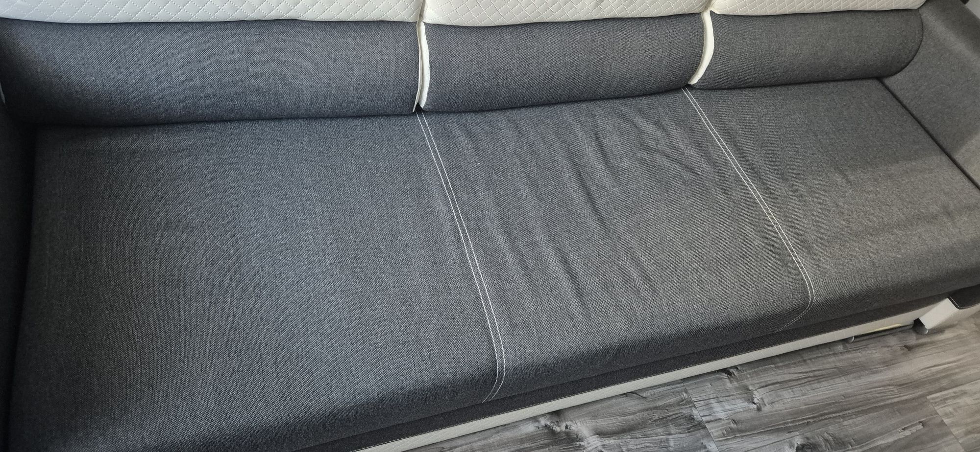 Kanapa sofa rozkładana z funkcją spania