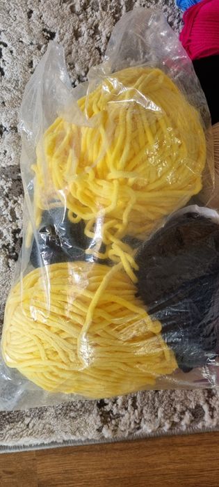 Акрилові нитки 54 шт