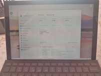 Surface pro 7+ I5 256 Disco  8Gb Ram 4G