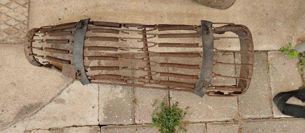 Peças de motorizada antiga