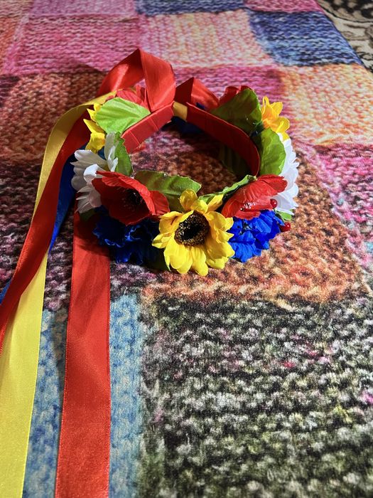 Обруч на дівчинку