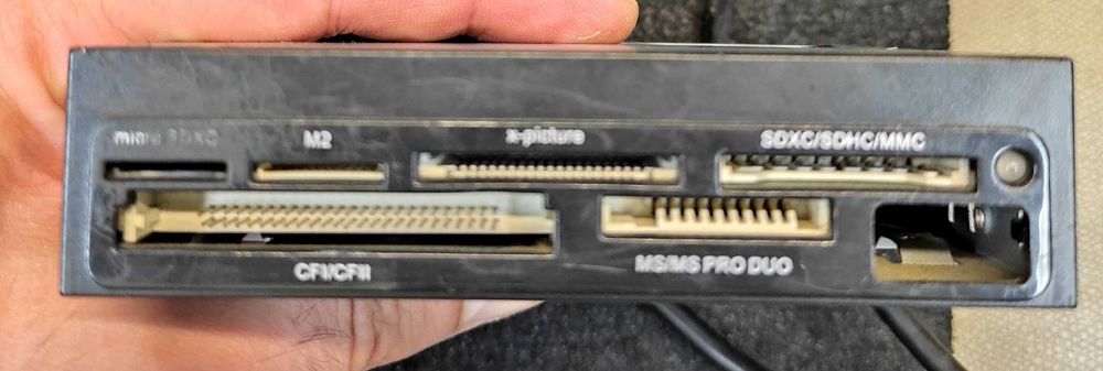 Leitor cartões interno Coolbox