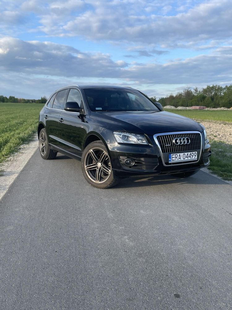 Sprzedam AUDI Q5 S-line 2.0 TDI QUATTRO