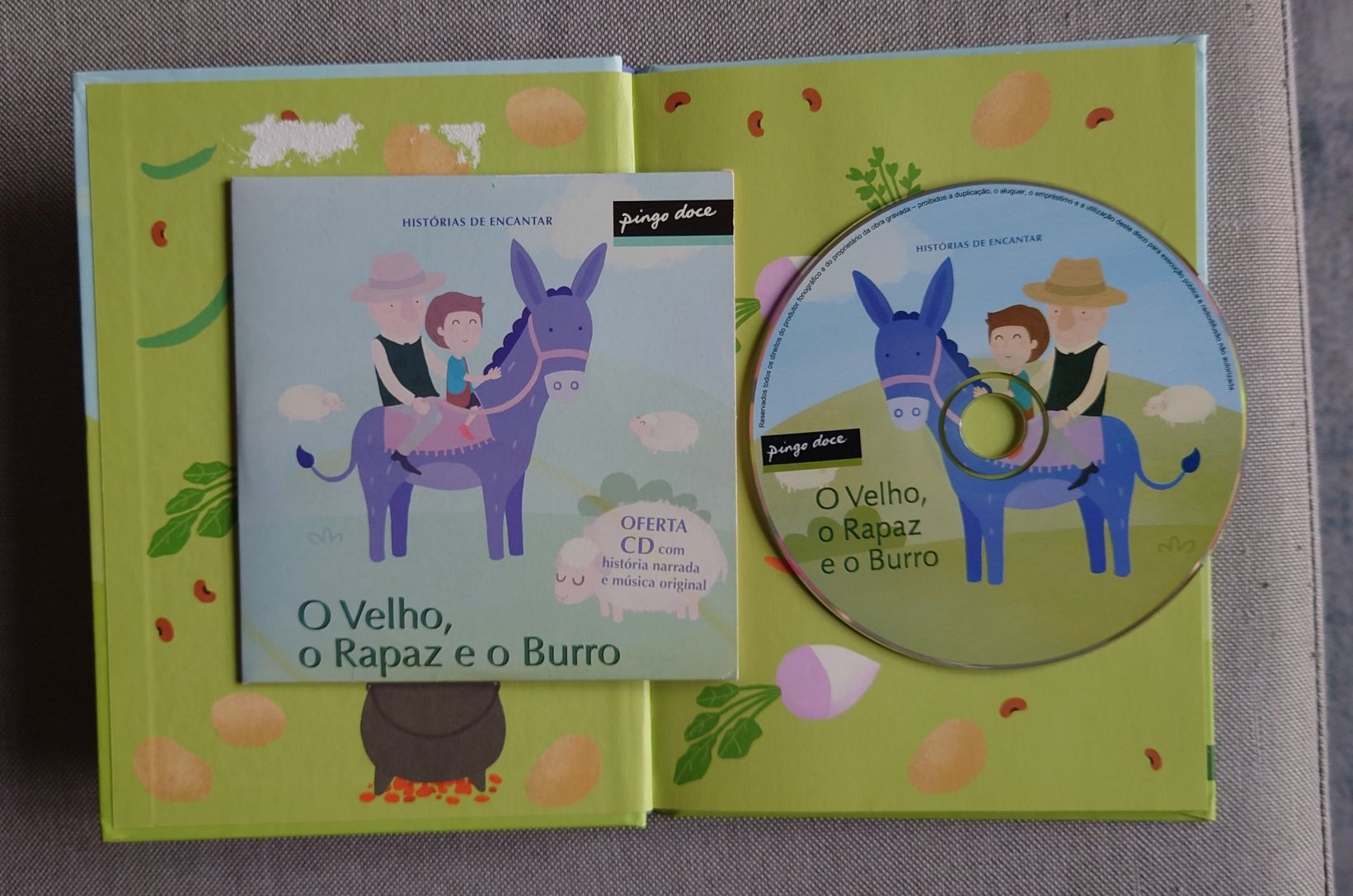 Livro infantil O Burro e o Velho com CD