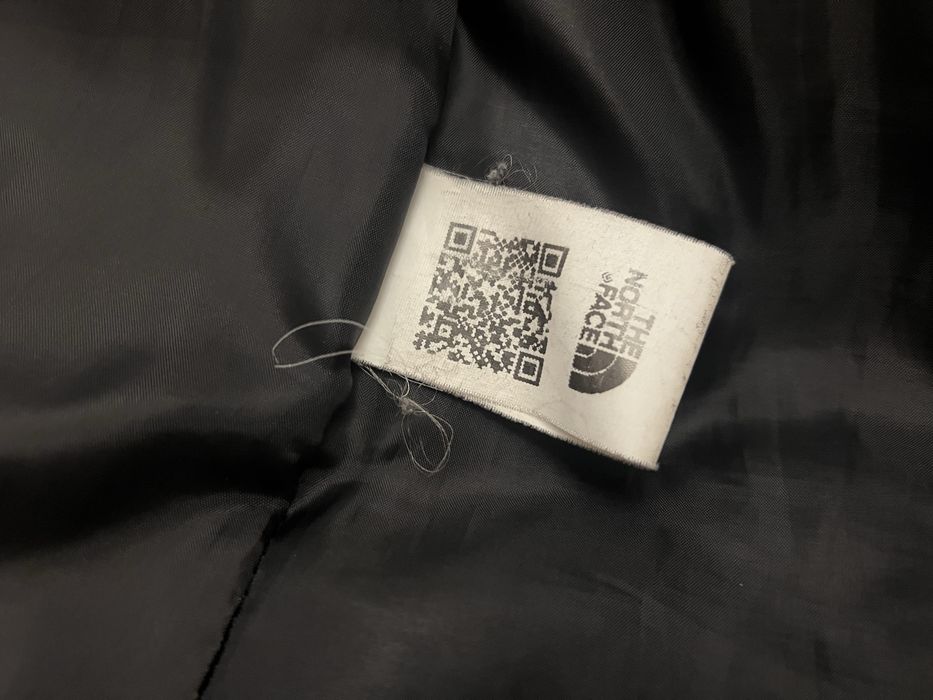 Куртка The North Face черная размер М