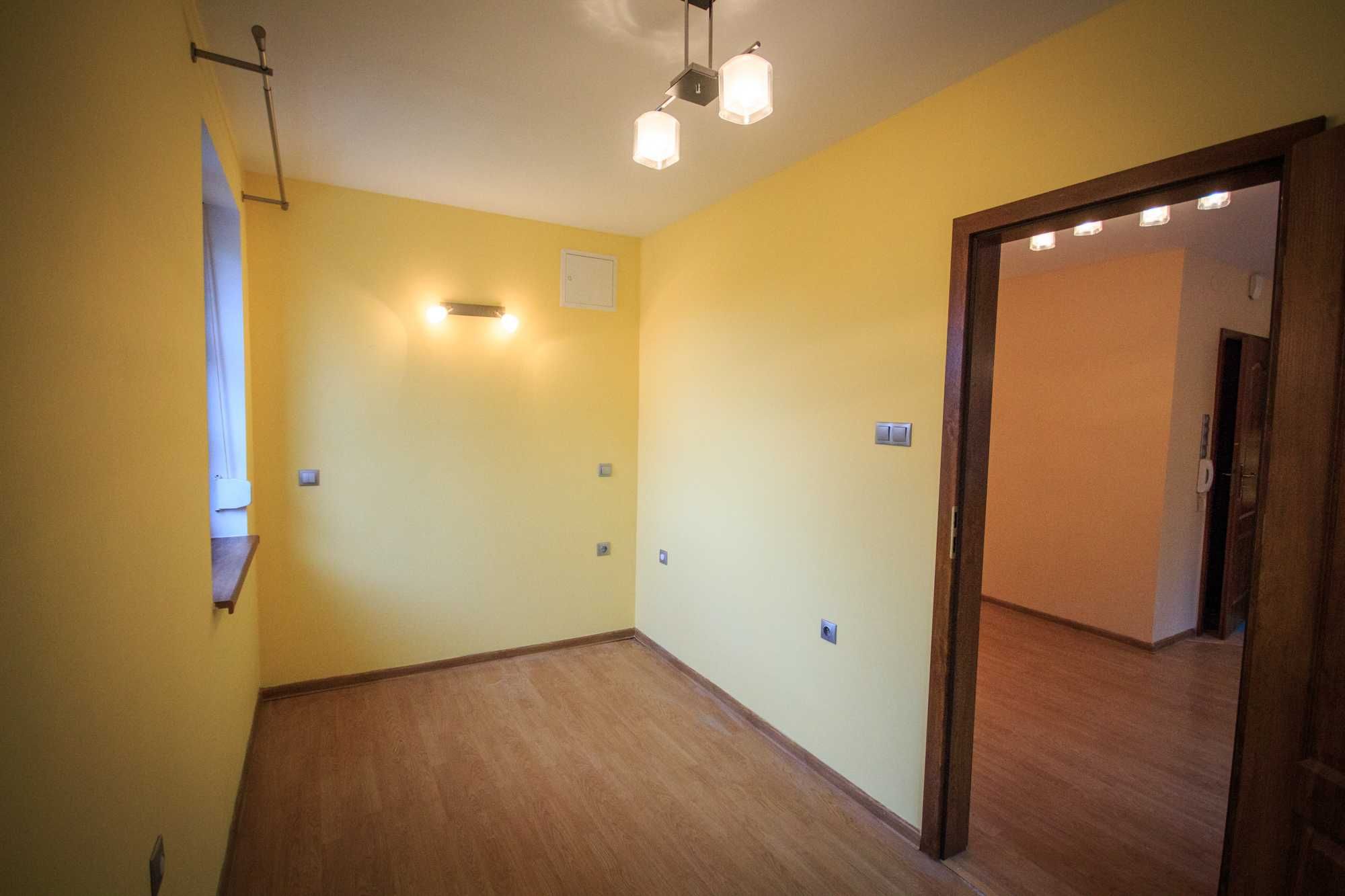 Cieszyn centrum mieszkanie bezczynszowe,  Plac Poniatowskiego 8
