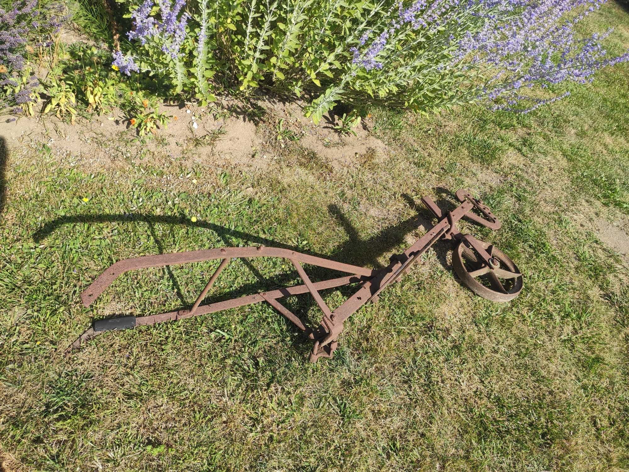 Jednoskibowy pług konny - stare maszyny rolnicze