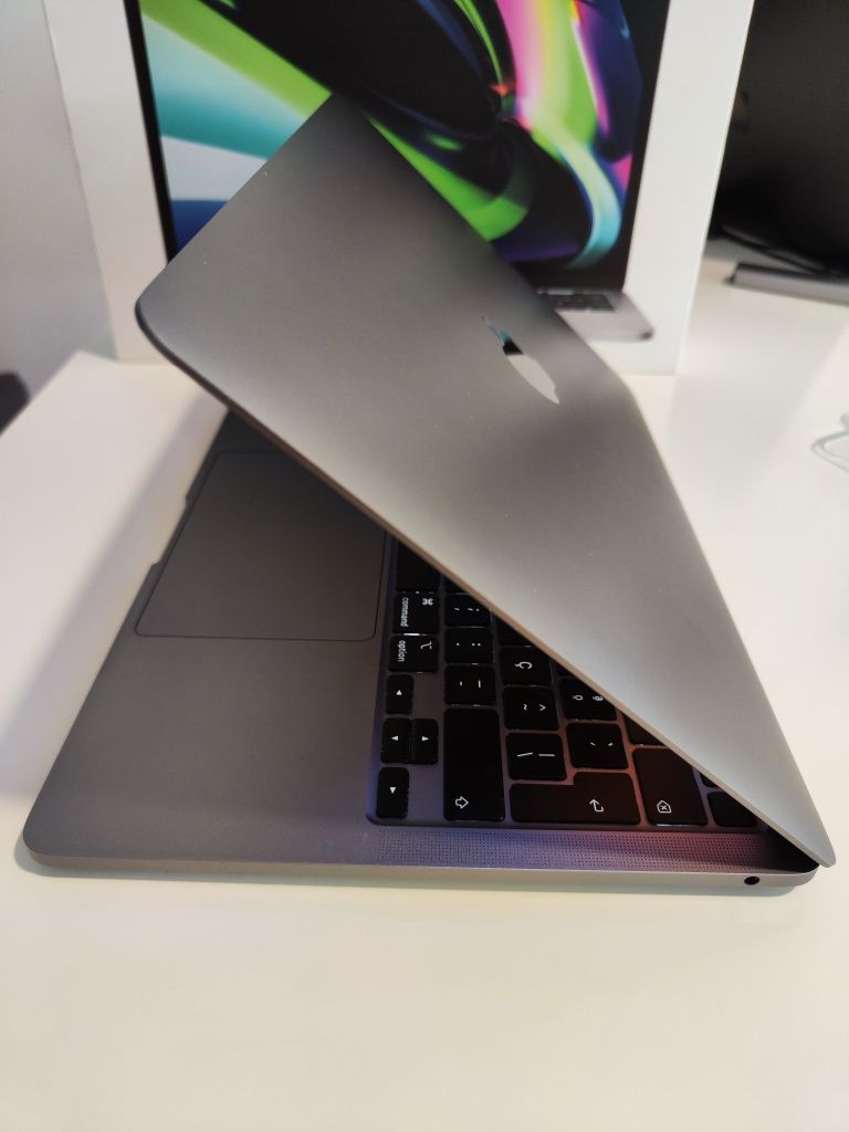 Macbook Pro M1 13' 2020 8GB RAM