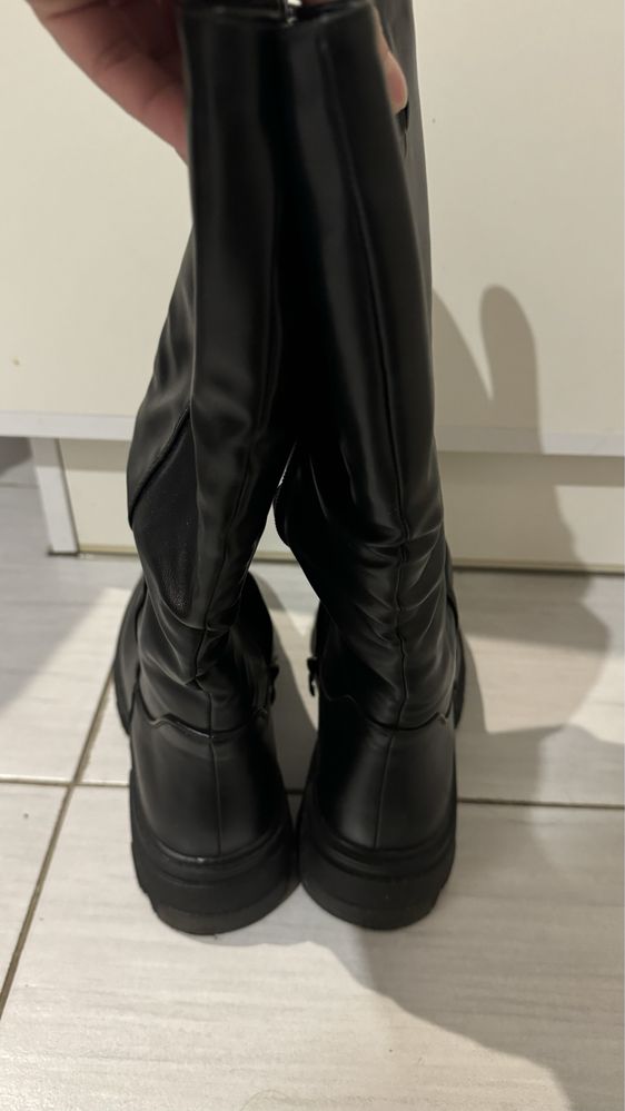 Buty damskie czarne  zimowe 37 rozmiar