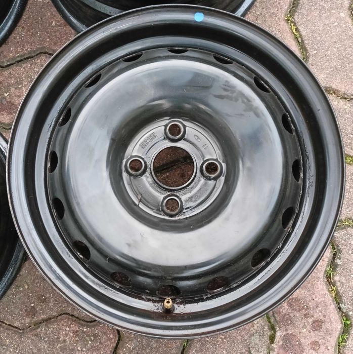 Felgi stal 15 4x100 Org Hyundai i10 i20 Kia SUZUKI Swift Toyota Yaris
