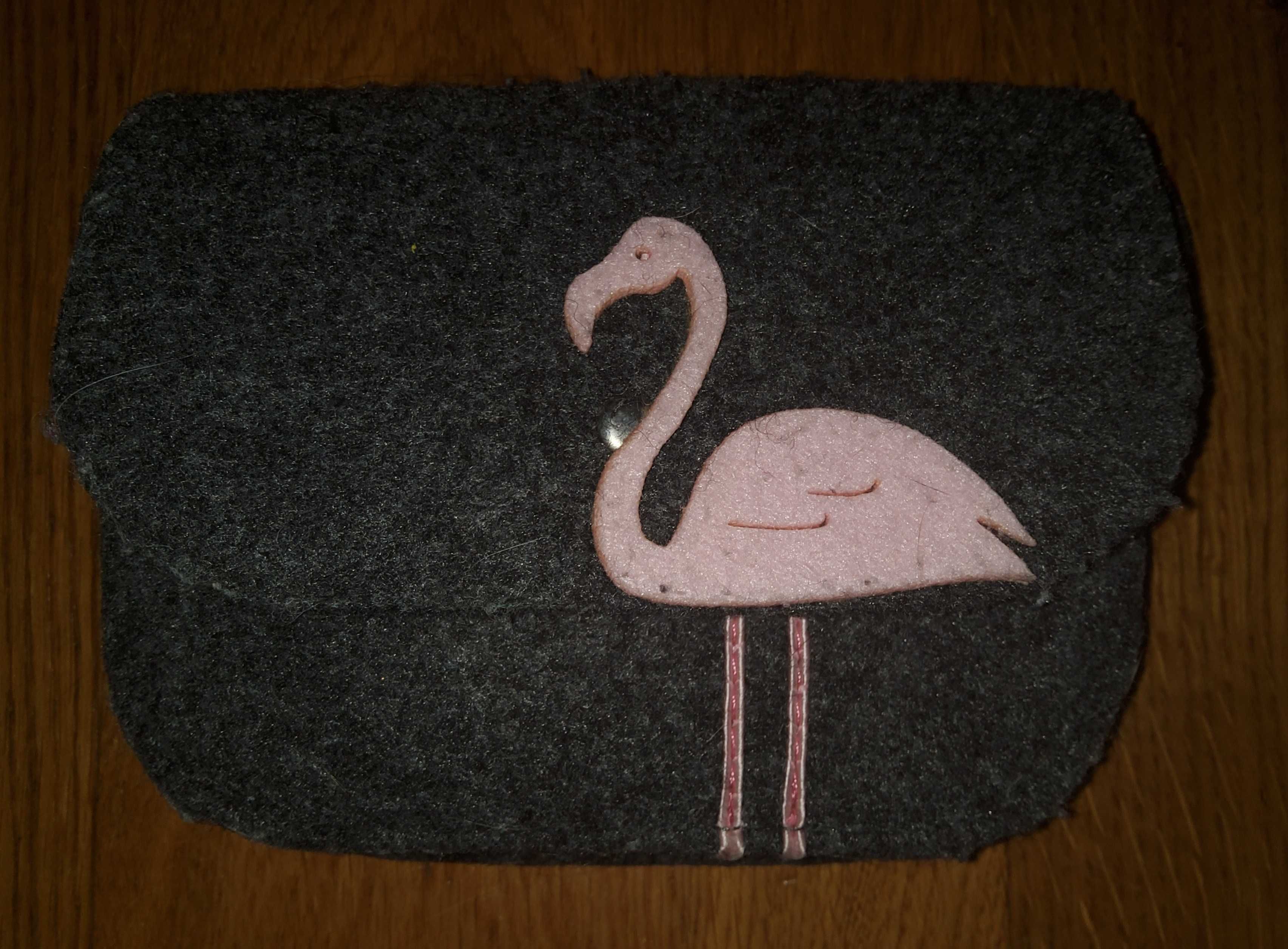 Maskotki antystresowe Squeezamals Epee + filcowa torebka z flamingiem