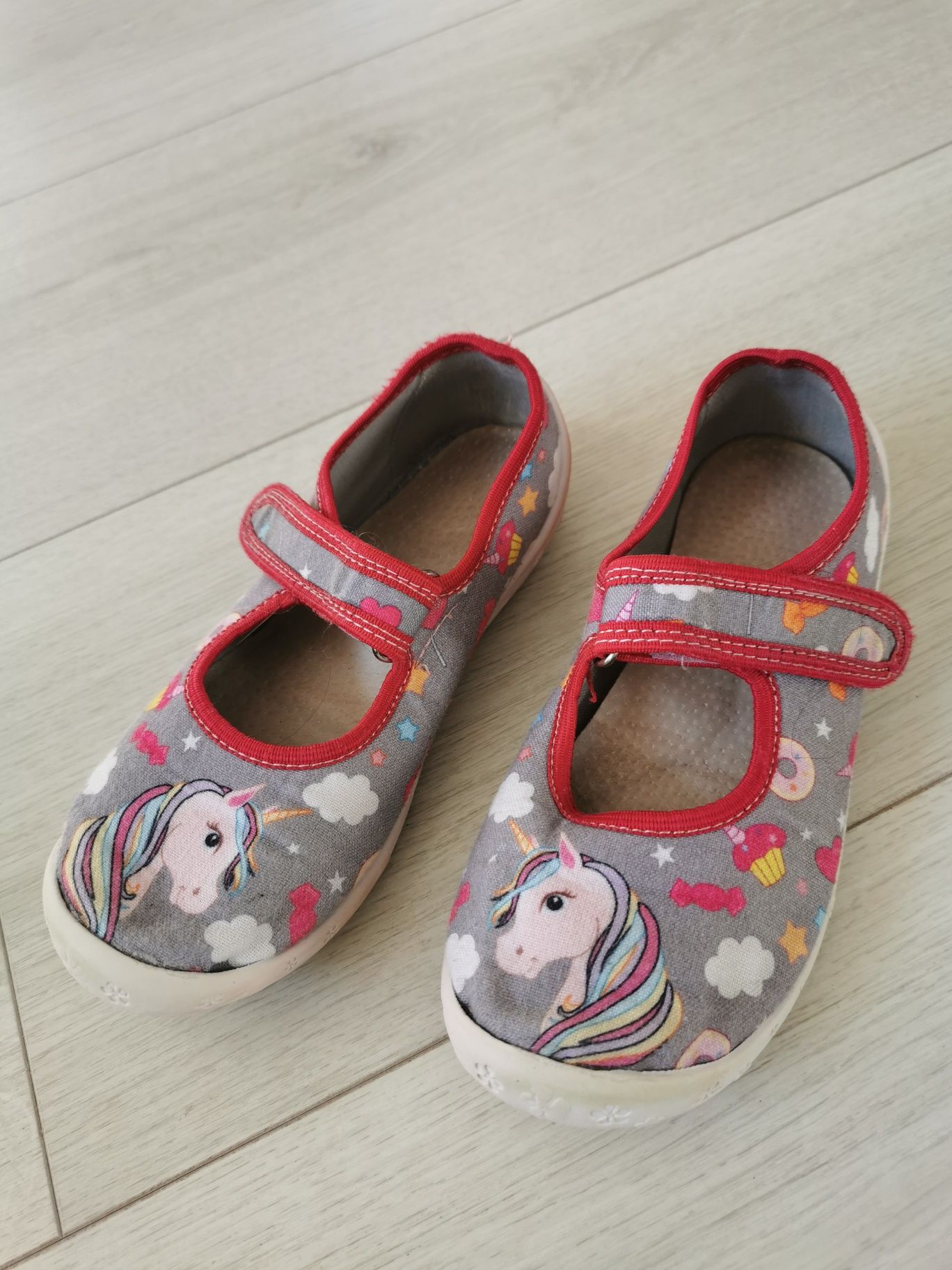 Buty kapcie do przedszkola jednorożec r. 28 (17,3)