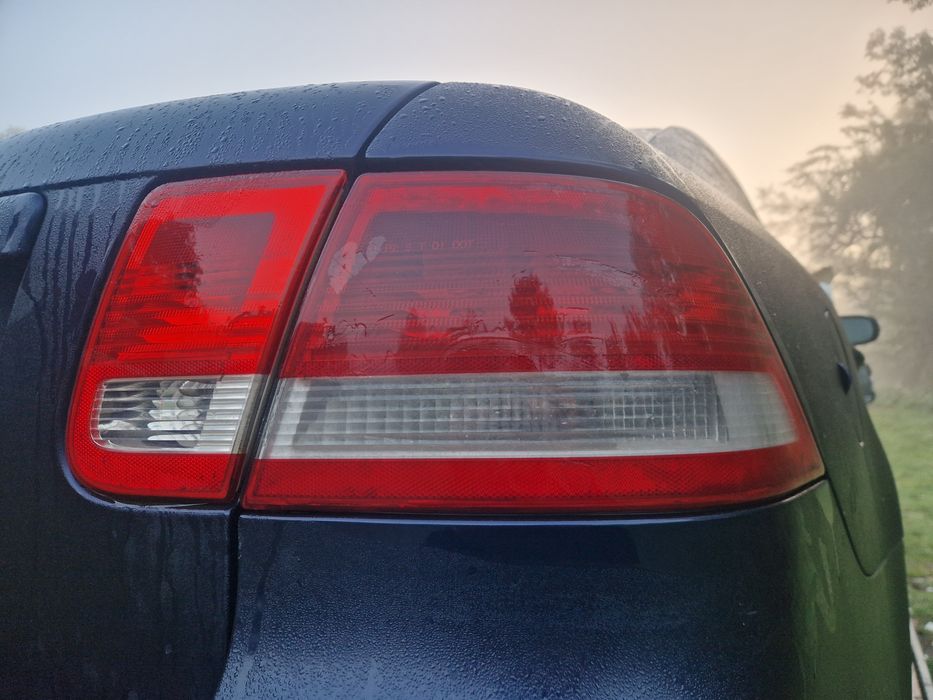 W bude tyl lampa prawy tyl prawa wklad klosz saab 93 2gen 03-07