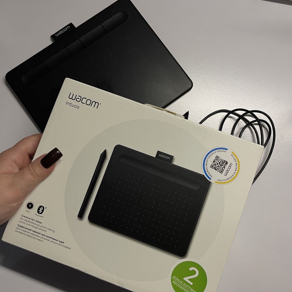 Графічний планшет Wacom Intuos S