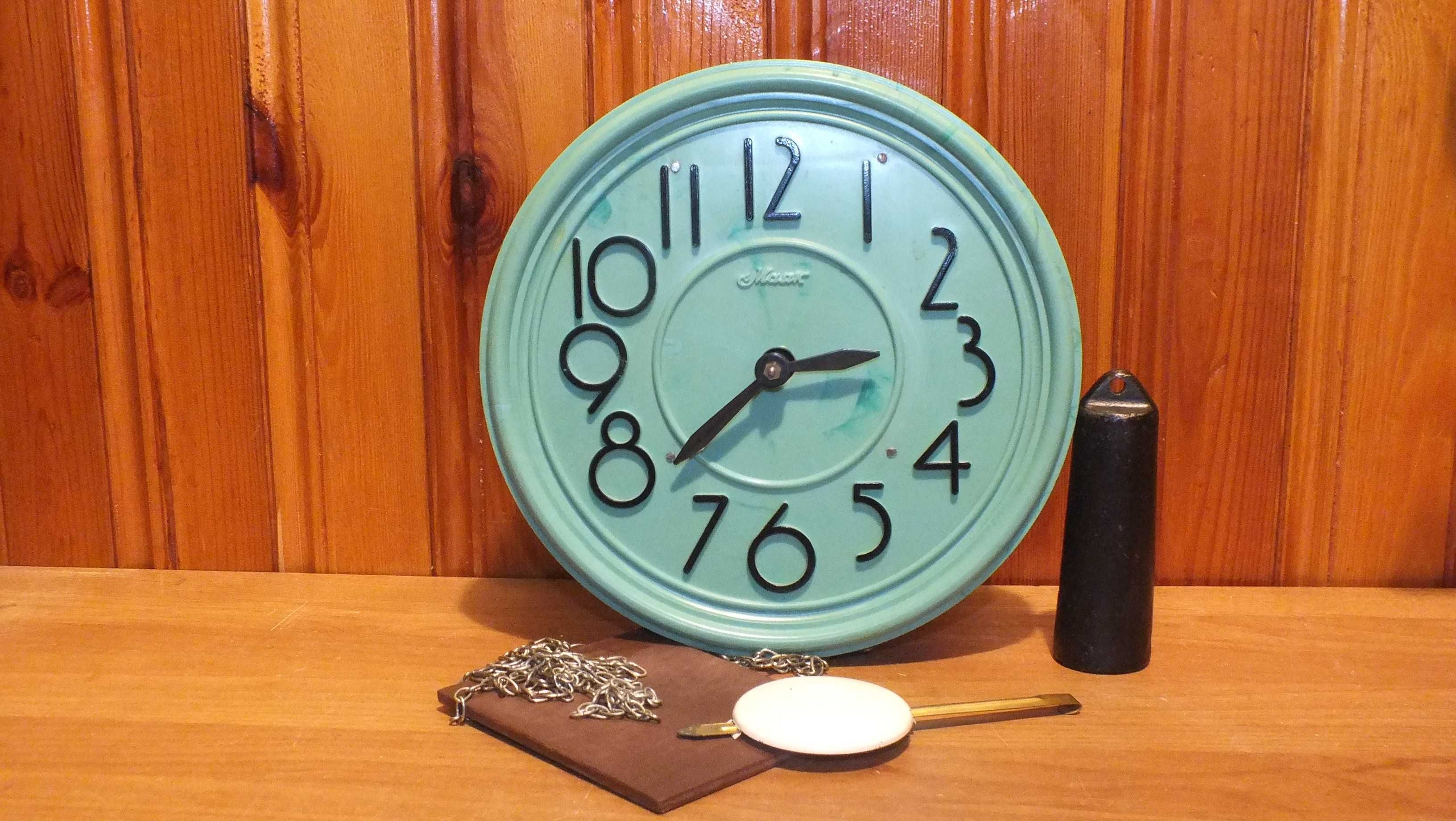 Kolekcjonerski zegar grawitacyjny Majak chodzik