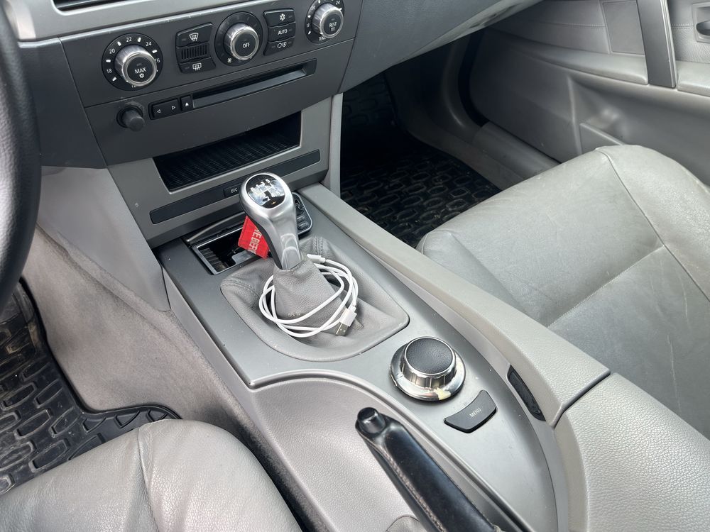 BMW 520D Sedan Nacional