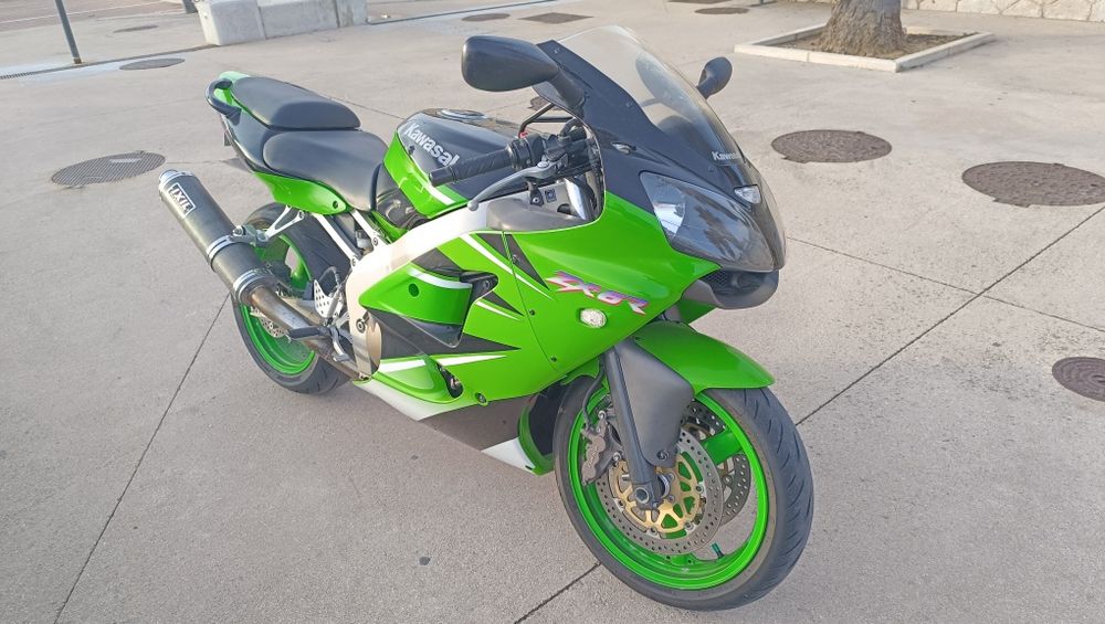 Kawasaki ZX6R Ninja 2001