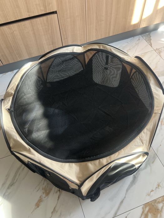 Собаки, кошки. Домік. Складний, дуже зручний манеж для животних