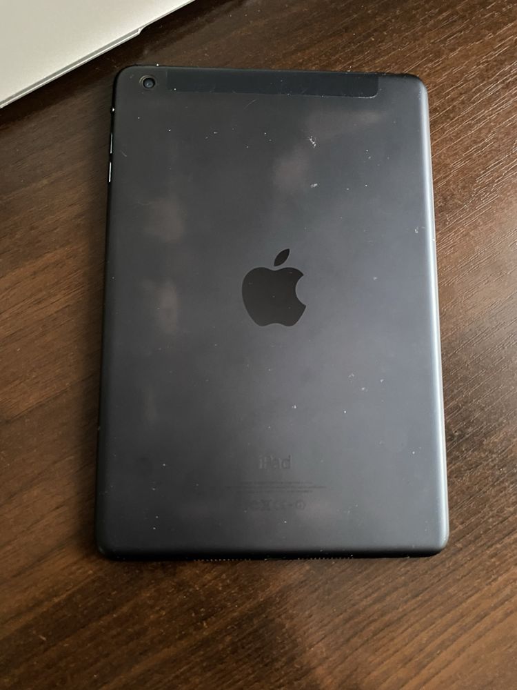 iPad mini. Ціна за все.