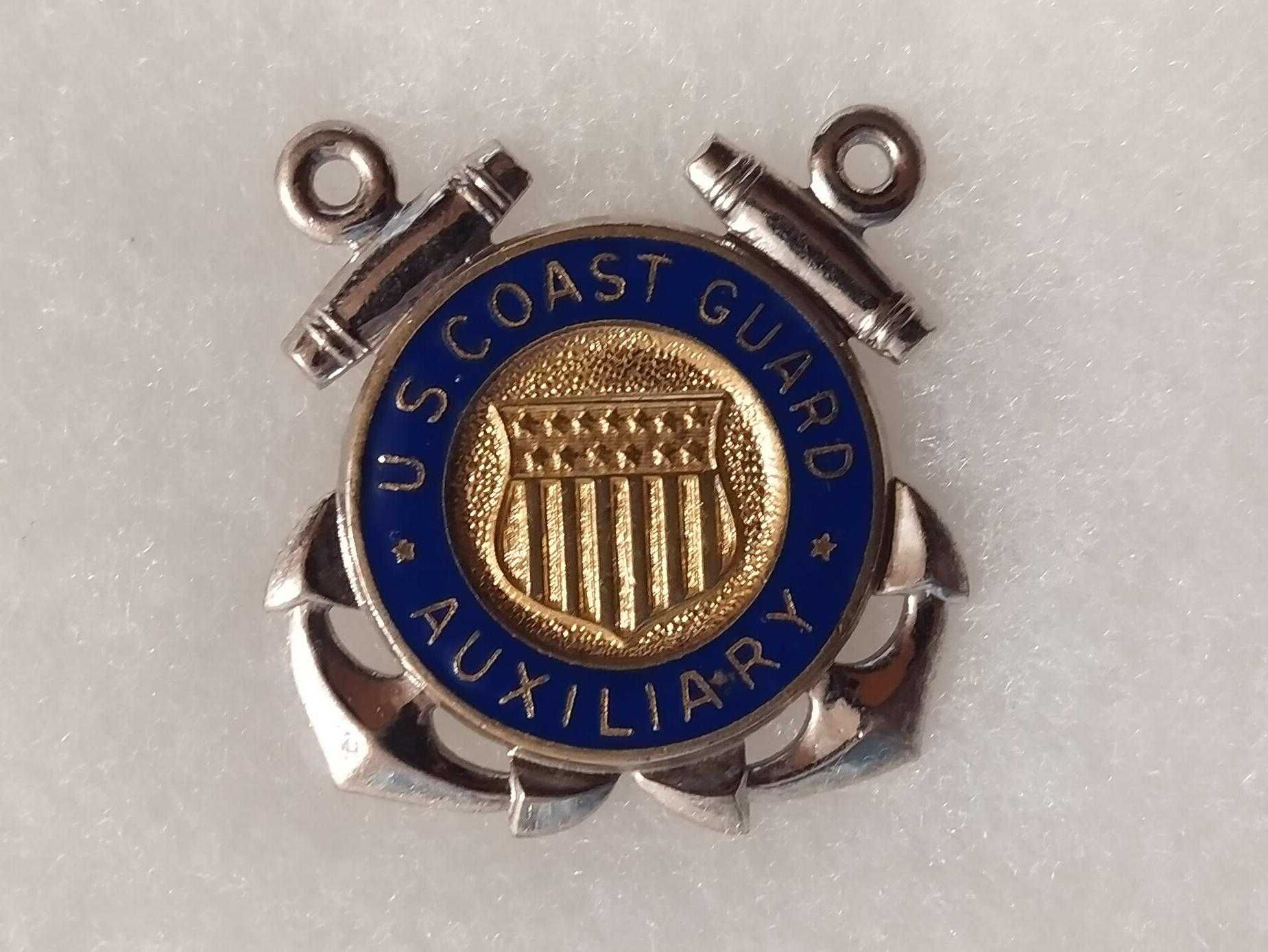 Przypinka - USCG Auxiliary - Coast Guard Auxiliary Cap Device