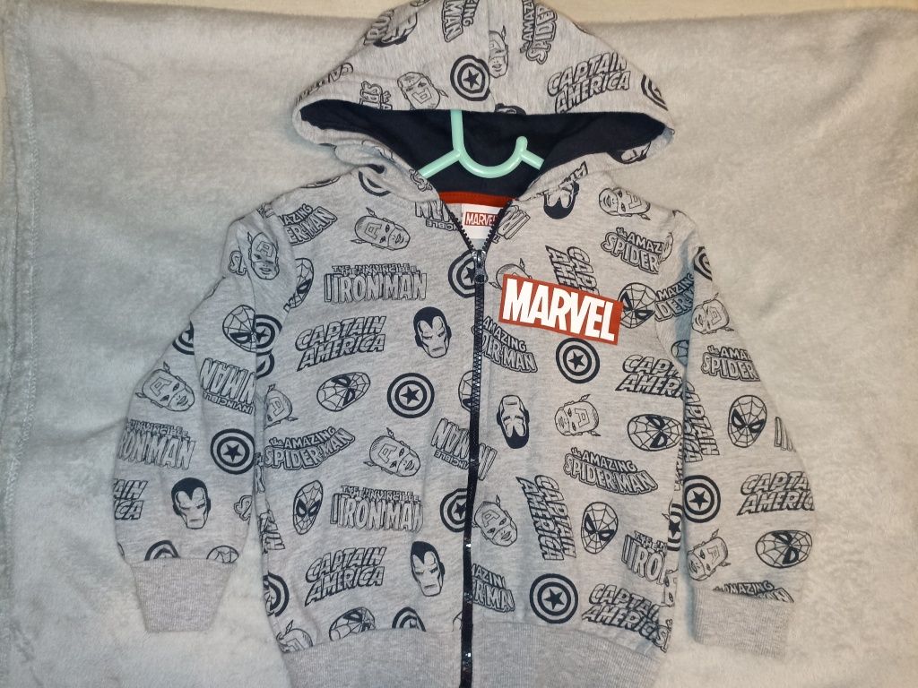 Bluza chłopięca.