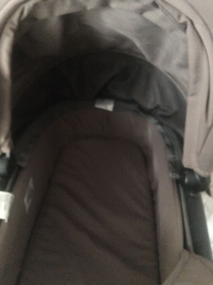 Продам коляску Britax