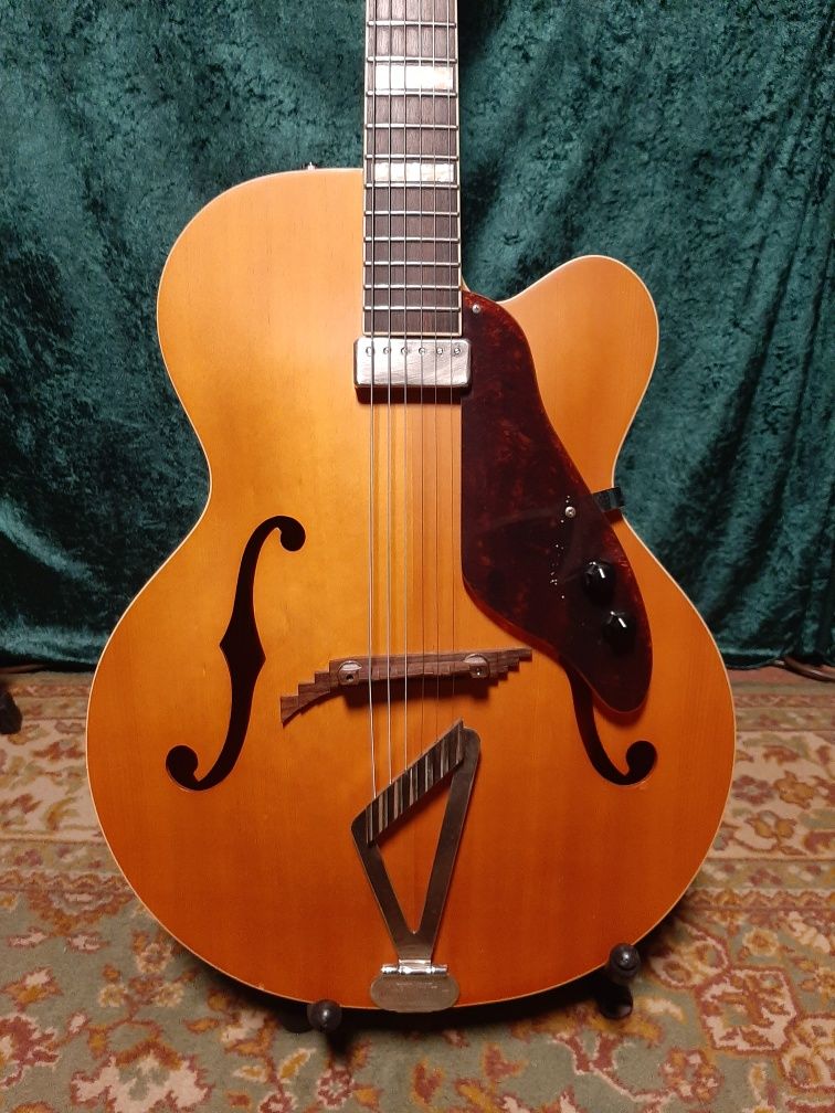 Gretsch 100CE Synchromatic