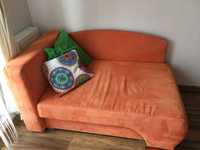 Używana sofa rozkładana z pojemnikiem na pościel, stan bardzo dobry