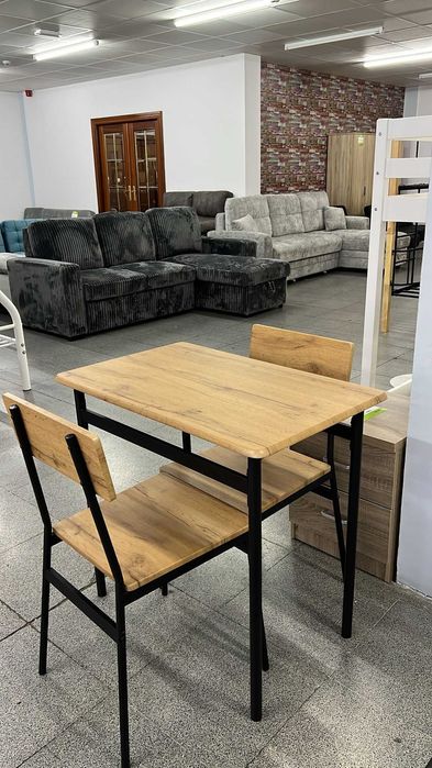 Liquidamos mesas  de 4 cadeiras TRANSPORTE GRATUITO paga na entrega