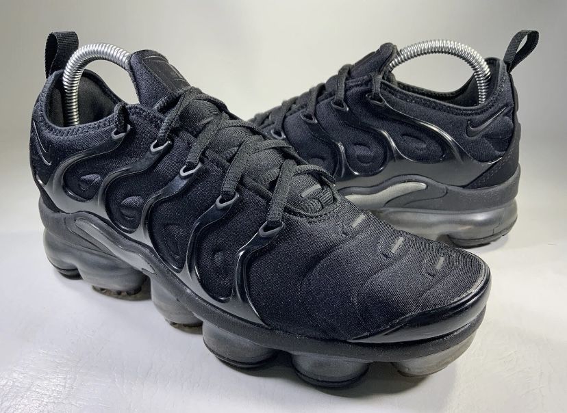Кроссовки Nike Air VaporMax Plus Оригинал Размер 40,5 - 26 см