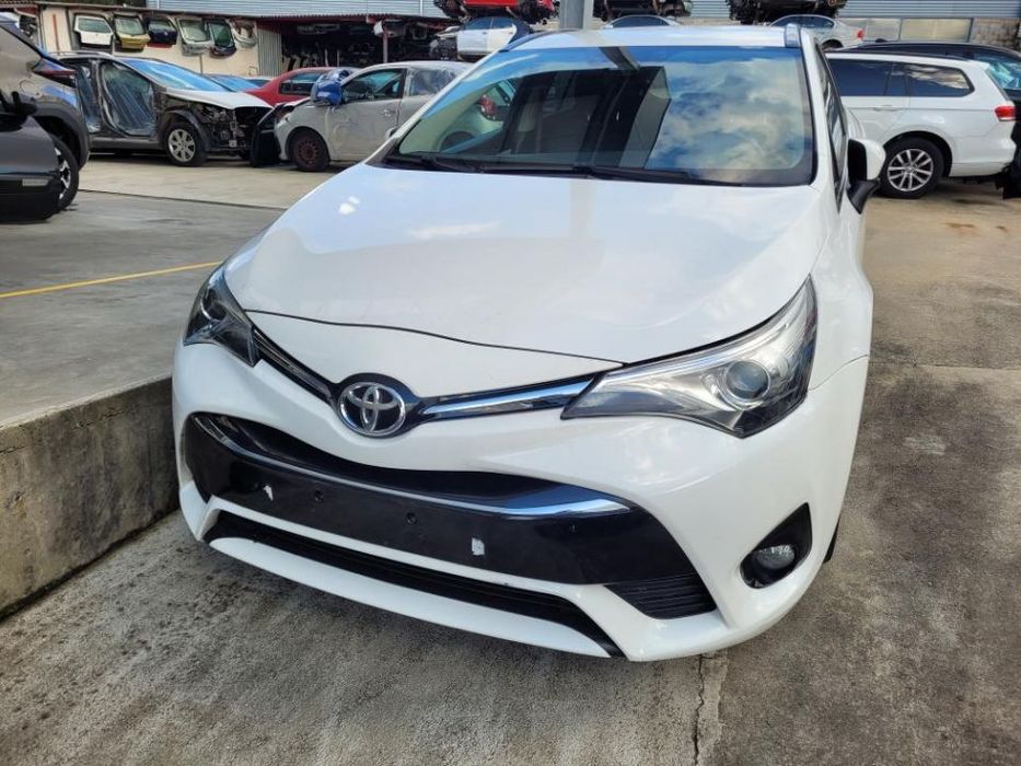 Toyota Avensis Sw 2019 D4d para peças