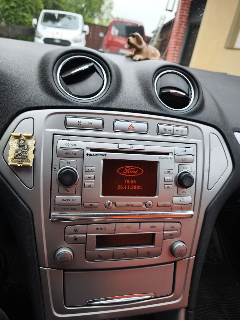 Ford Mondeo  MK4