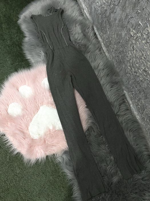 Лот жіночого одягу, топи, боді, сорочка блуза,спідниця шорти, аксесуар