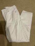 Białe spodnie mom fit jeans