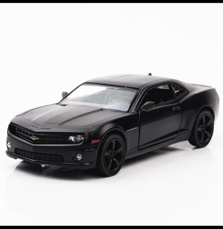 Model Camaro 1:36