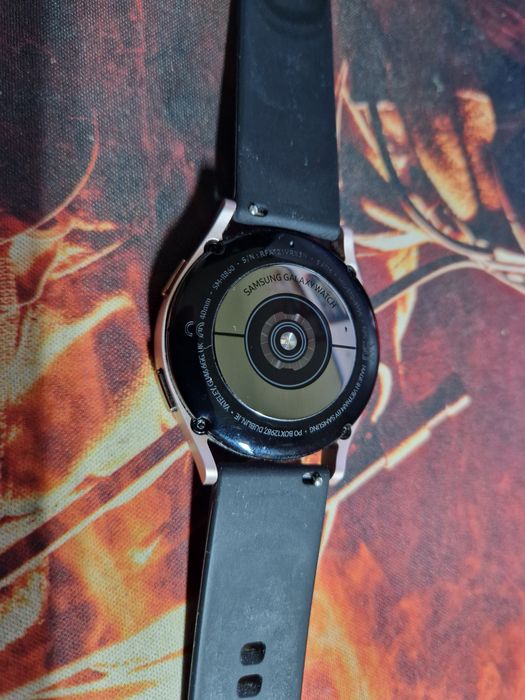 Samsung Galaxy Watch 4