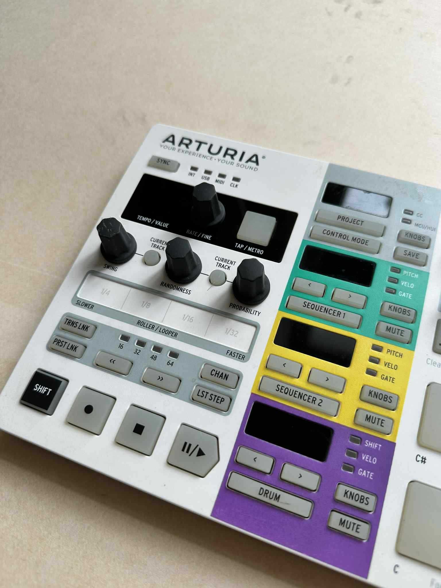 Arturia Beatstep Pro Sekwencer