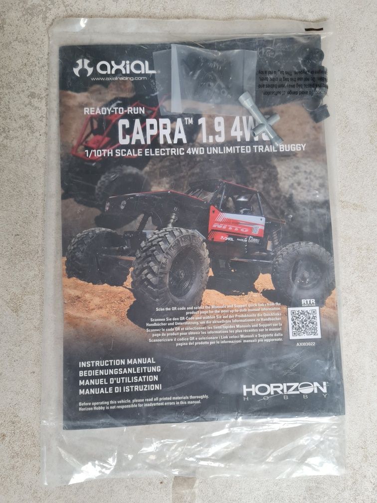 Axial capra 1.9 4WS 1:10 RTR Powystawowy
