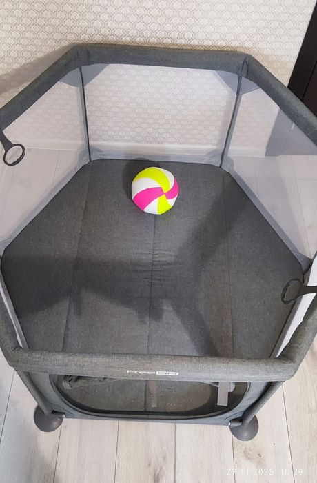 Продам детский манеж