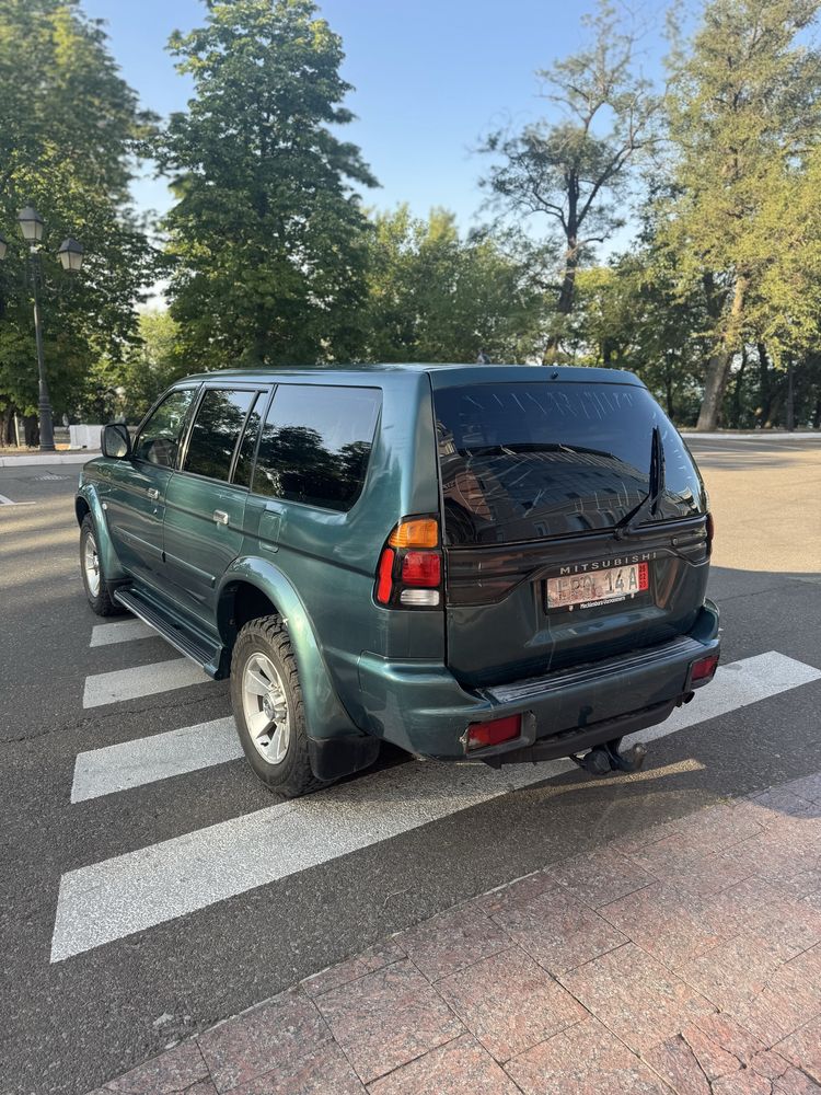 Mitsubishi Pajero Sport 2004 2.5