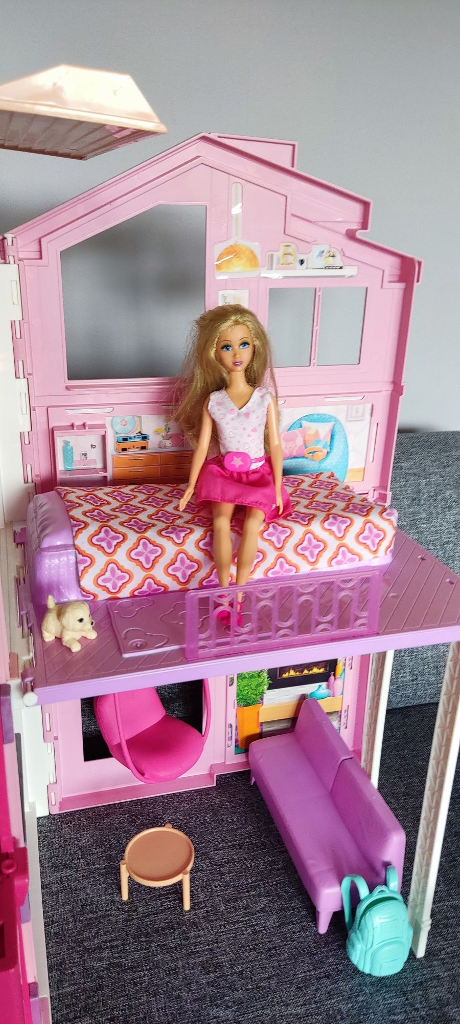 Domek Barbie z akcesoriami