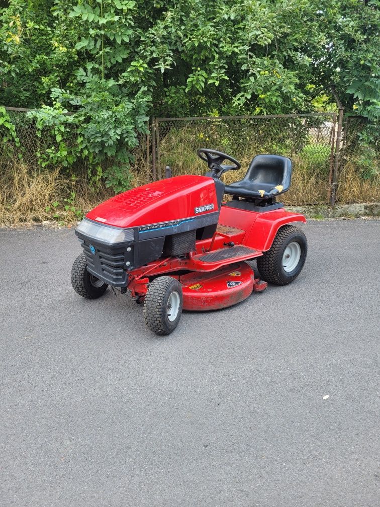 Traktorek Ogrodniczy Ogrodowy Kosiarka SNAPPER 13.5 Hp