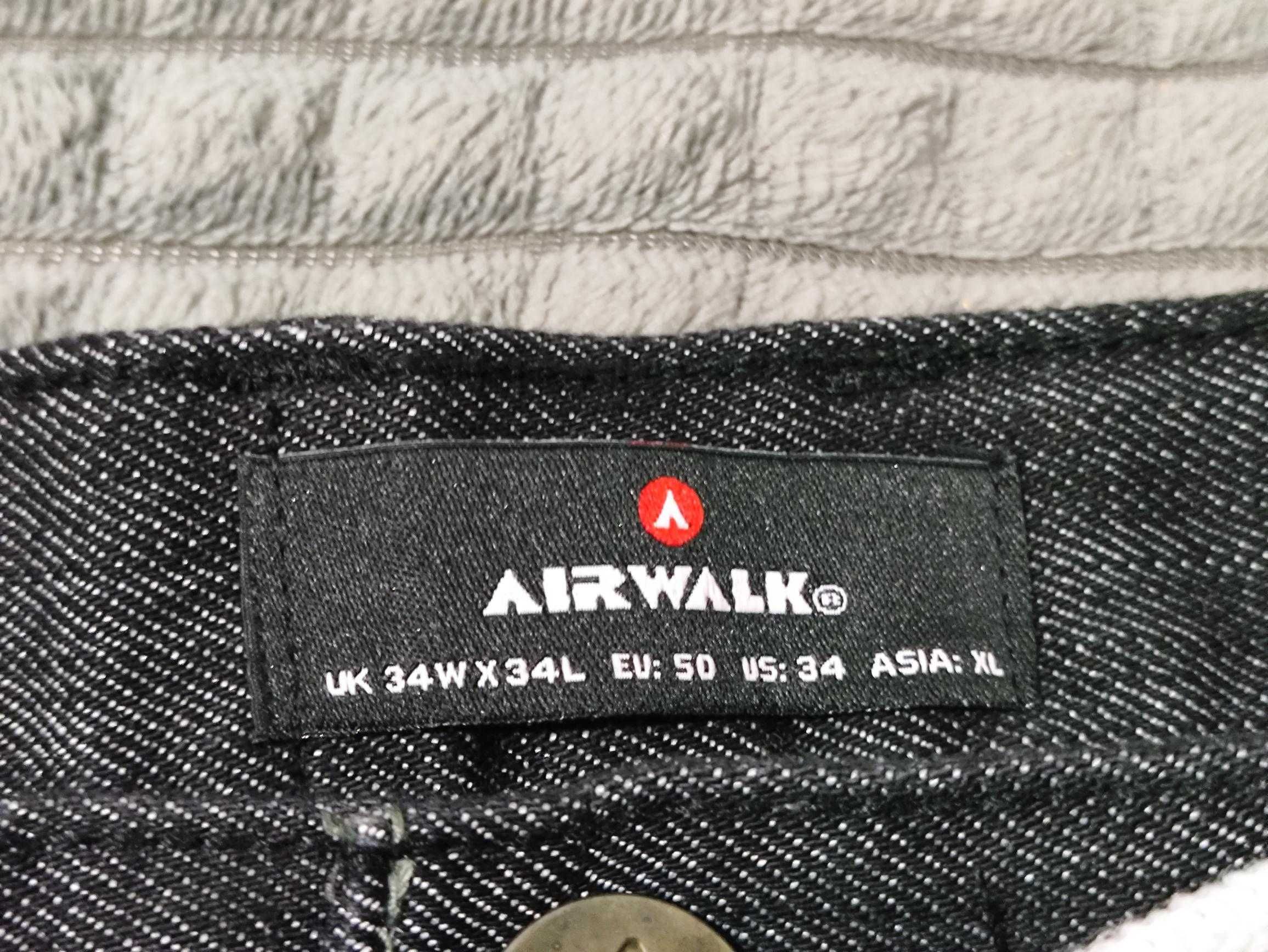 Calça Jeans Cargo com Cinto * Airwalk * 34W L