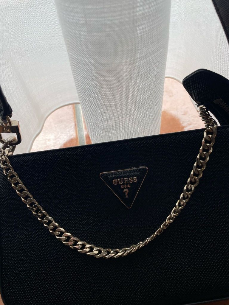 Mala guess em bom estado