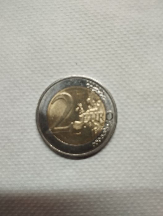 Moeda de 2 euros com o coração faço u desconto agora 300 eurode viana